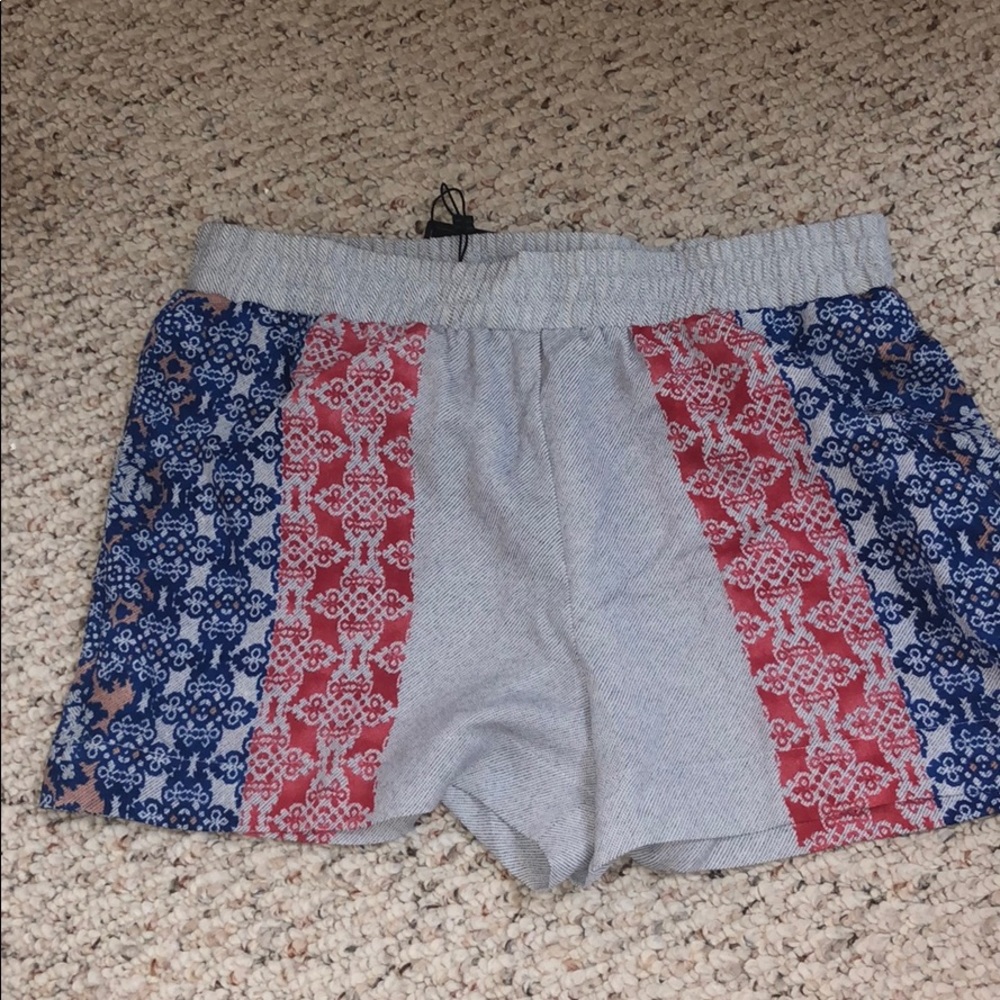 BCBG shorts